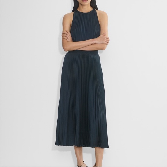 Babaton Dresses & Skirts - BABATON Aritzia Intellect Satin pleated midi dress